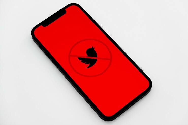 Elon Musk VS Twitter | Weekly NishIsHere! – Issue #41